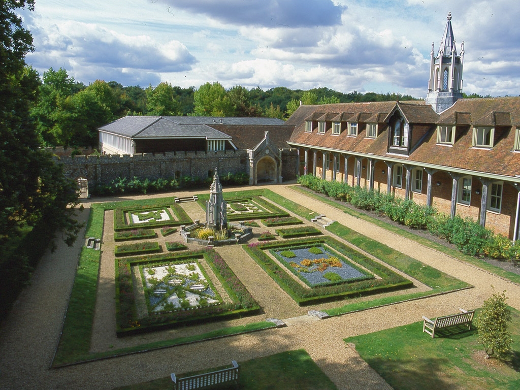 Ashridge House, Berkhamsted, Hertfordshire, HP4 1NS National Garden